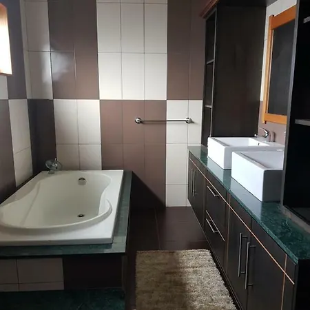 Дом отдыха Deluxe Do Populo *