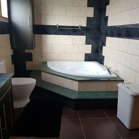 Deluxe Do Populo Cabouco